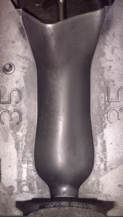 Fig. 1a; pronounced blank profile