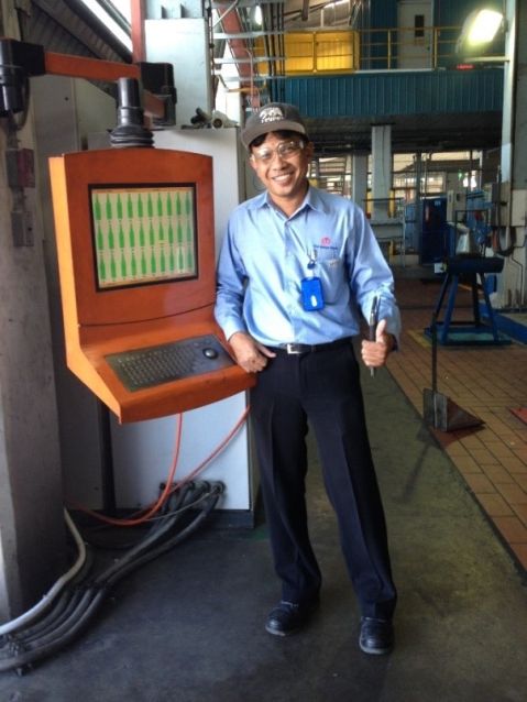 Thumbs up: a satisfied Mr. Somporn!